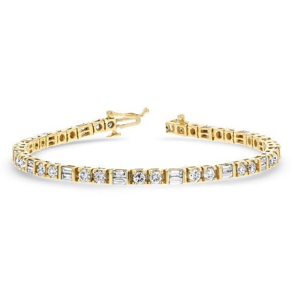 Round And Baguette Shaped Diamond Tennis Bracelet (B0105)