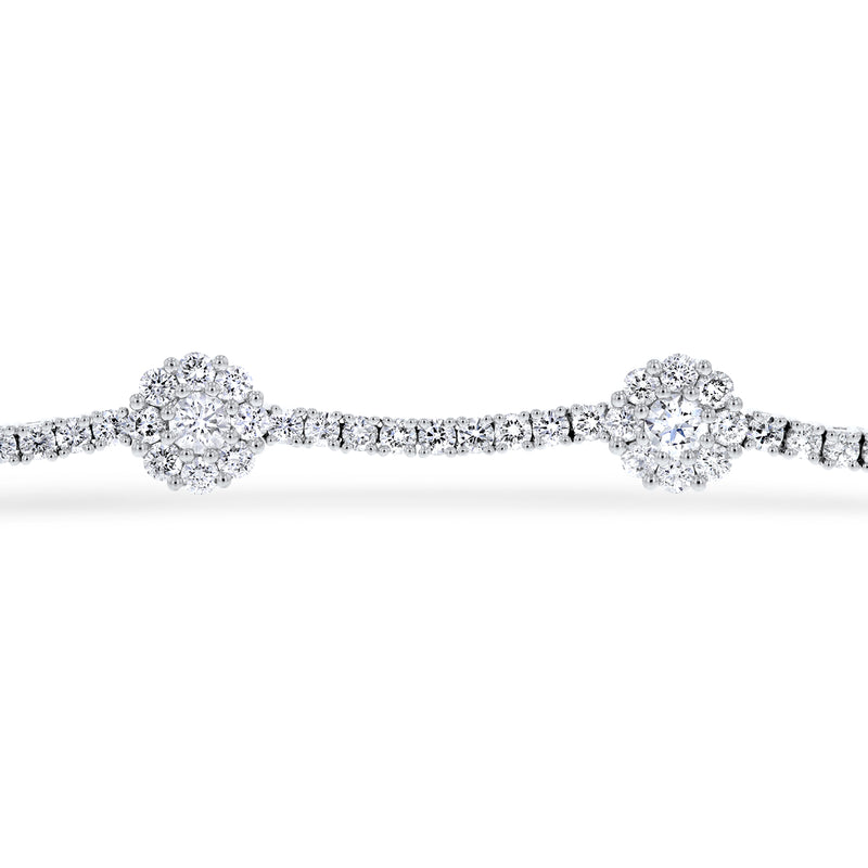 Round Shaped Diamond Cluster Floral Bracelet (B0805)