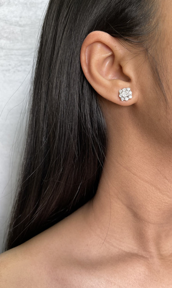 Diamond Cluster Stud Earrings - R&R Jewelers 