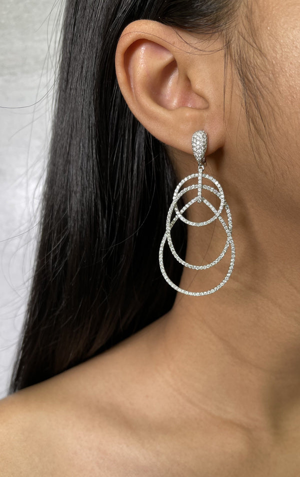 Round Shaped Diamond Chandelier Earrings (E1613)